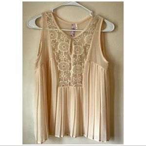 *SOLD* Francesca’s Blouse